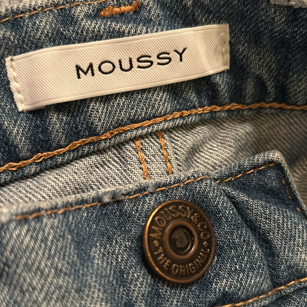 Moussy Vintage Straight Leg Jeans - Picture 5 of 10